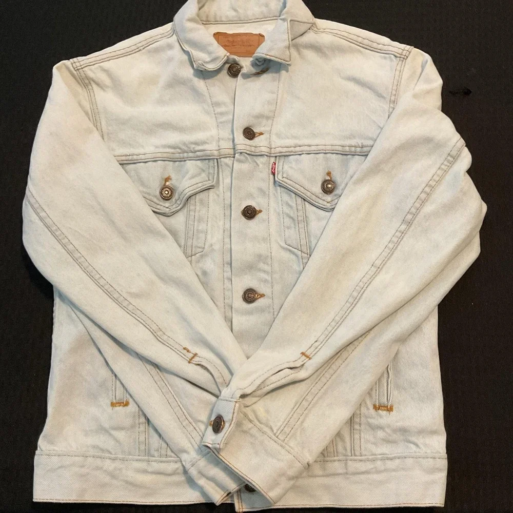 Levi's Jacket Mens Type 2 Medium Blue Light Wash Denim Trucker Button Front